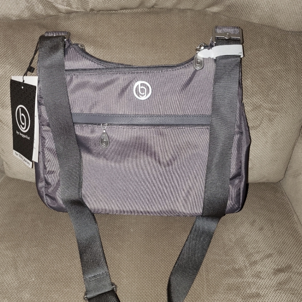Baggallini crossbody purse NWT